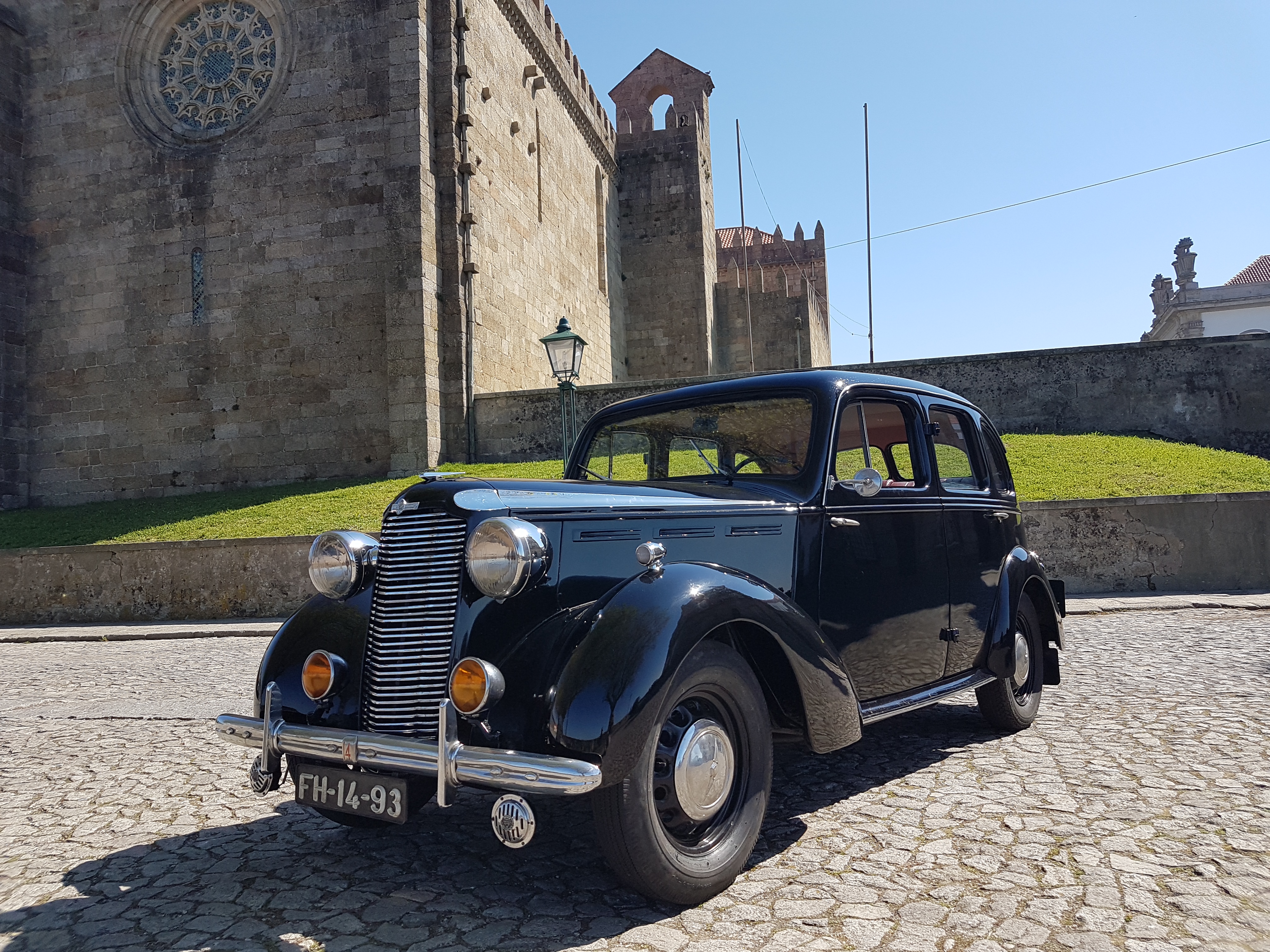 Vauxhall 14 (1947)